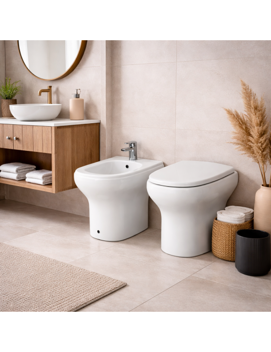 RAK Ceramics Coppia Sanitari Vaso WC e Bidet a Pavimento Filomuro Compact Colore Bianco con Sedile Incluso